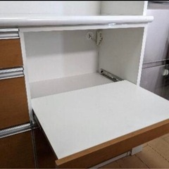 食器棚　カッターボード　カップボードの画像