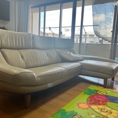 【3人掛け】カリモク　本革ソファ　 　ロング（ZU4628）+左肘シェーズロング（ZU4649）　定価約40万円 の画像
