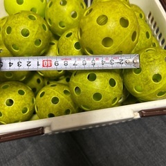バッティング練習用　穴あきボール30球
の画像