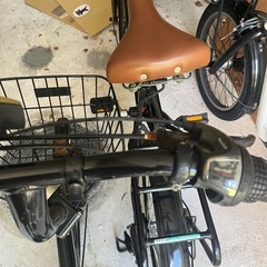 折り畳み20インチ変速つき自転車の画像