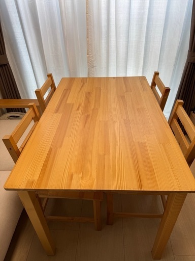 【決まりました】ダイニングテーブルセット4人用
