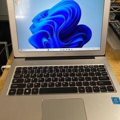 ノートパソコンの画像