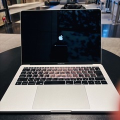 MacBook Pro 2017の画像