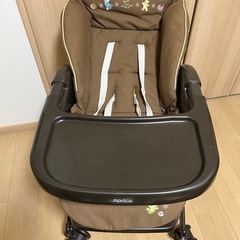 Aprica ハイローチェア　ユラリズム　くまさんと一緒（ブラウン）の画像