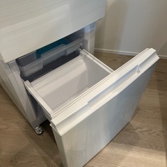 SHARP シャープ 152L 冷凍 冷蔵庫 白 右開き　二段の画像