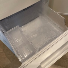 SHARP シャープ 152L 冷凍 冷蔵庫 白 右開き　二段の画像