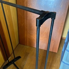 ハンガーラックの画像