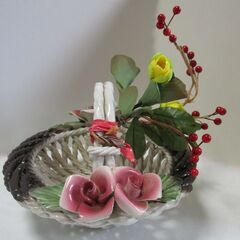 薔薇アートかごの画像
