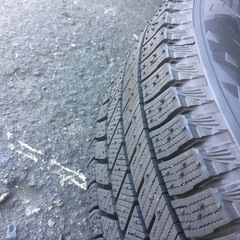 アクア スイフト175/65R15 アルミホイール付きスタッドレスタイヤ 4本の画像