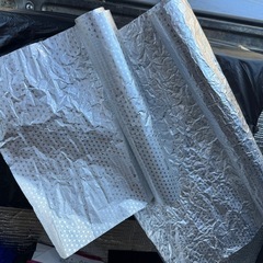 キャンプ用のアルミロールの大と中の残りです　使いませんのでの画像