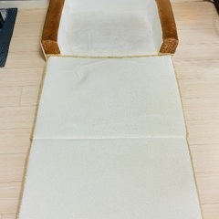 食パン座椅子 現在非売品の画像