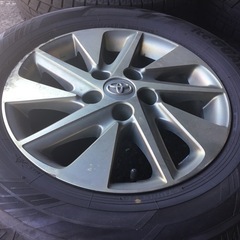 215/65R16 トヨタ純正ホイール付きスタッドレスタイヤ 4本の画像