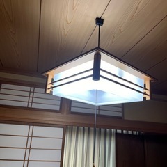状態良好和室電気の画像