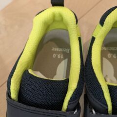 すっく　しまじろうスニーカー 19cm 　新品の画像