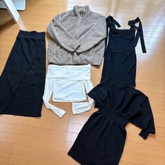 レディース服　まとめ売りの画像