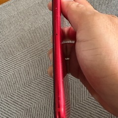 iPhone  SE2 64GBの画像