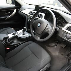 ※全コミ価格(乗出し相場120万以上)※ BMW320i MスポーツAW 自動追従 ドライビングアシスト パワーシート 前後ドラレコの画像