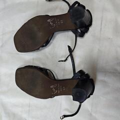 22.5 35cmEE ing 全本革 レザー製オープントゥサンダル 黒の画像
