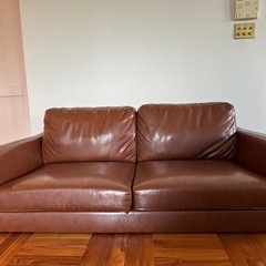 2.5名掛けローソファの画像