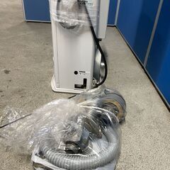 【現状品】トヨトミ 石油ストーブ FF-V4500 2016年製 通電確認済み 排気管付き 早い者勝ち 引取歓迎 配送OKの画像