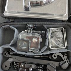 【美品】【国内正規品】 GoPro ウェアラブルカメラ HERO4 シルバーエディション の画像