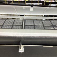 ⭐️春日市⭐️4kwエアコン⭐️HITACHI⭐️日立⭐️2015年製⭐️白くまくん⭐️14畳用⭐️RAS−D40E2⭐️定価134,200円⭐️No2459の画像