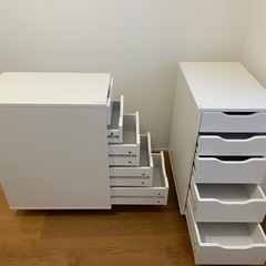 IKEAキャビネットの画像