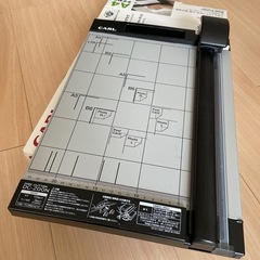 カール事務機　裁断機の画像