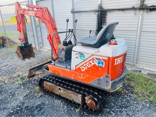 成約済み‼️ ミニユンボ IHI IS7GX-2 バックホー軽油  ディーゼル  ユンボ ゴムキャタ 油圧ショベル 0.7トン 小型 排土板