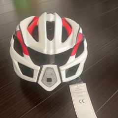 自転車用ヘルメットの画像