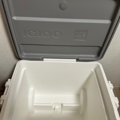 IGLOOクーラーボックスの画像