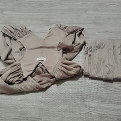 【美品】スリング　赤ちゃん抱っこ紐の画像