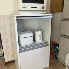 ほぼ新品！レンジボード　白の画像