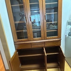 食器棚　きれいです　の画像