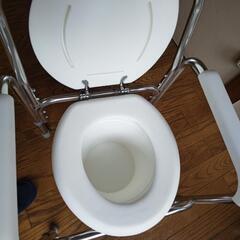 ポータブルトイレの画像
