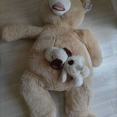 コストコ　大きなクマのぬいぐるみ　🎁おまけの画像
