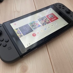 美品21年制 任天堂Switch/ソフト７個/コントローラ付の画像