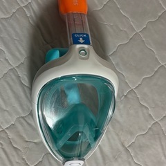 水中カメラとシュノーケリング重器材セットの画像