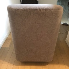高級ソファー　店舗　4つあり　の画像