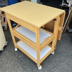 キッチンワゴンの画像