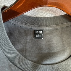 UNIQLO＊クルーネックTシャツグレーの画像