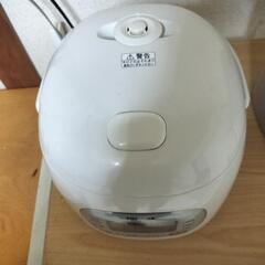 TOSHIBA・炊飯器の画像