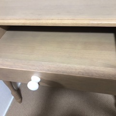 新品　Calet Desk 800 アンティーク
調の可愛らしいデスクの画像