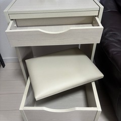 一人暮らしにピッタリ　ドレッサー　白　おしゃれ の画像