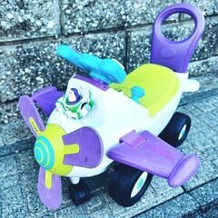 トイストーリー★飛行機型★乗用玩具★¥7500の商品を格安で★の画像