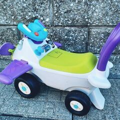 トイストーリー★飛行機型★乗用玩具★¥7500の商品を格安で★の画像