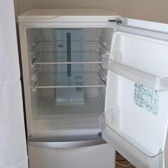冷蔵庫2ドアタイプの画像
