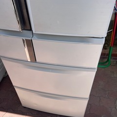 MR-R52T-S　冷蔵庫　　6ドア　2011年製　　の画像