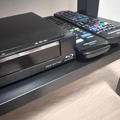 【3点セット】32型テレビ/レコーダー/テレビ台の画像