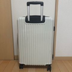 キャリーケースの画像
